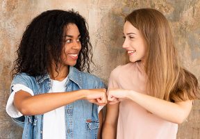 Friendship Essay: Writing Guide & Topics on Friendship [New]