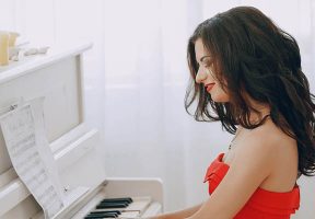 267 Music Essay Topics + Writing Guide [2024 Update]