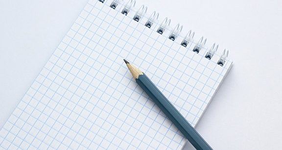how-to-critique-a-movie-writing-tips-film-critique-example